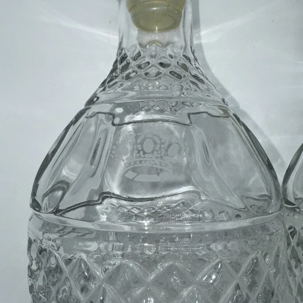 VTG Sovereign‎ House lead crystal decanter apothecary jar grape crown emblem